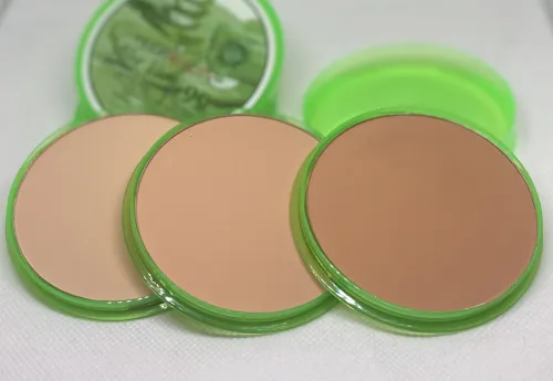 Puder  Aloe Vera jasny 