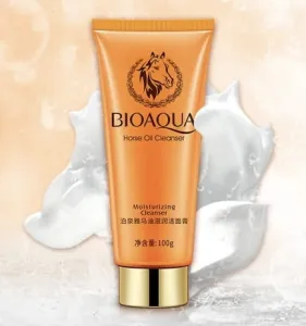 Cleanser / pianka do mycia twarzy z olejem końskim