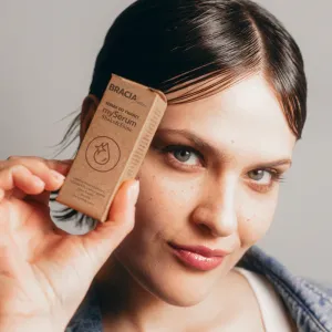 Shake & shine | Naturalne serum do cery naczynkowej z wit. C